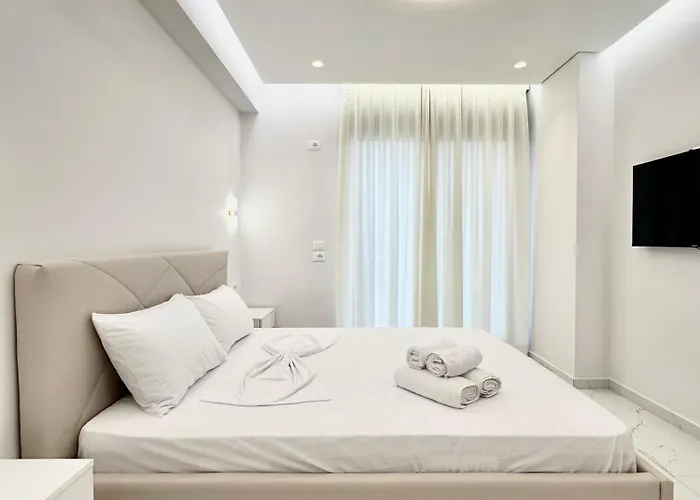 Poseidon\'S Apartment