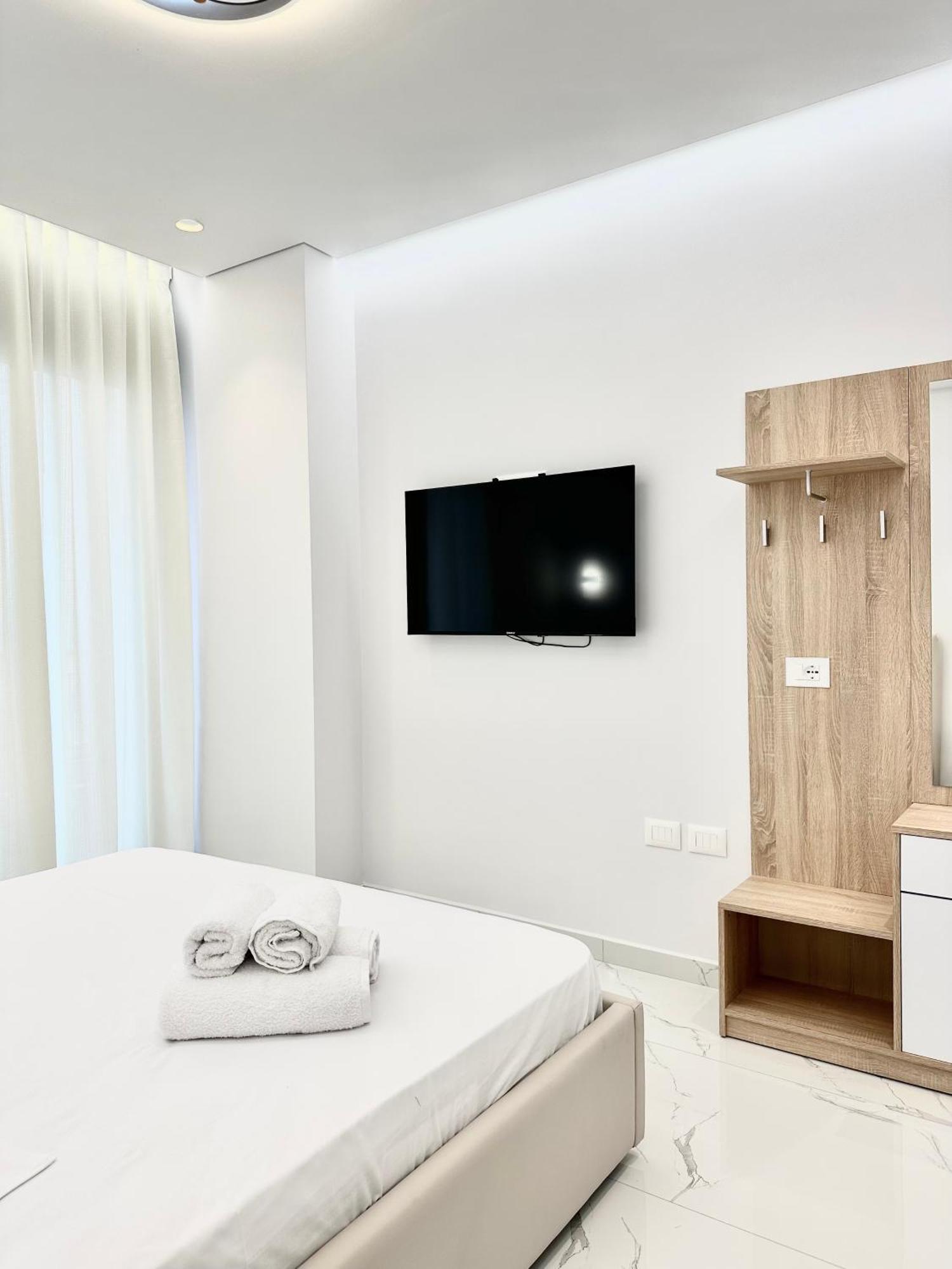 Poseidon's Apartment *